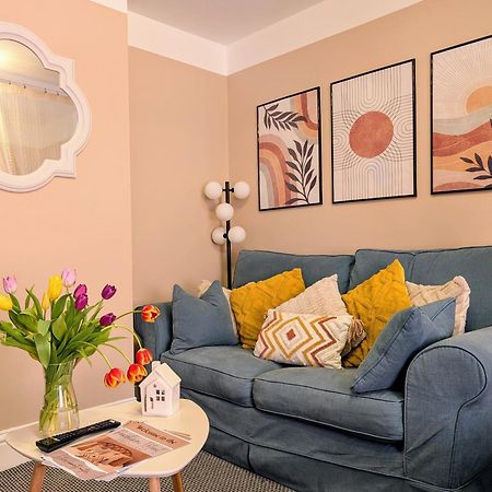 Peacehaven Retreat - 4 Minutes From The Beach! Pet Friendly! Weymouth Esterno foto