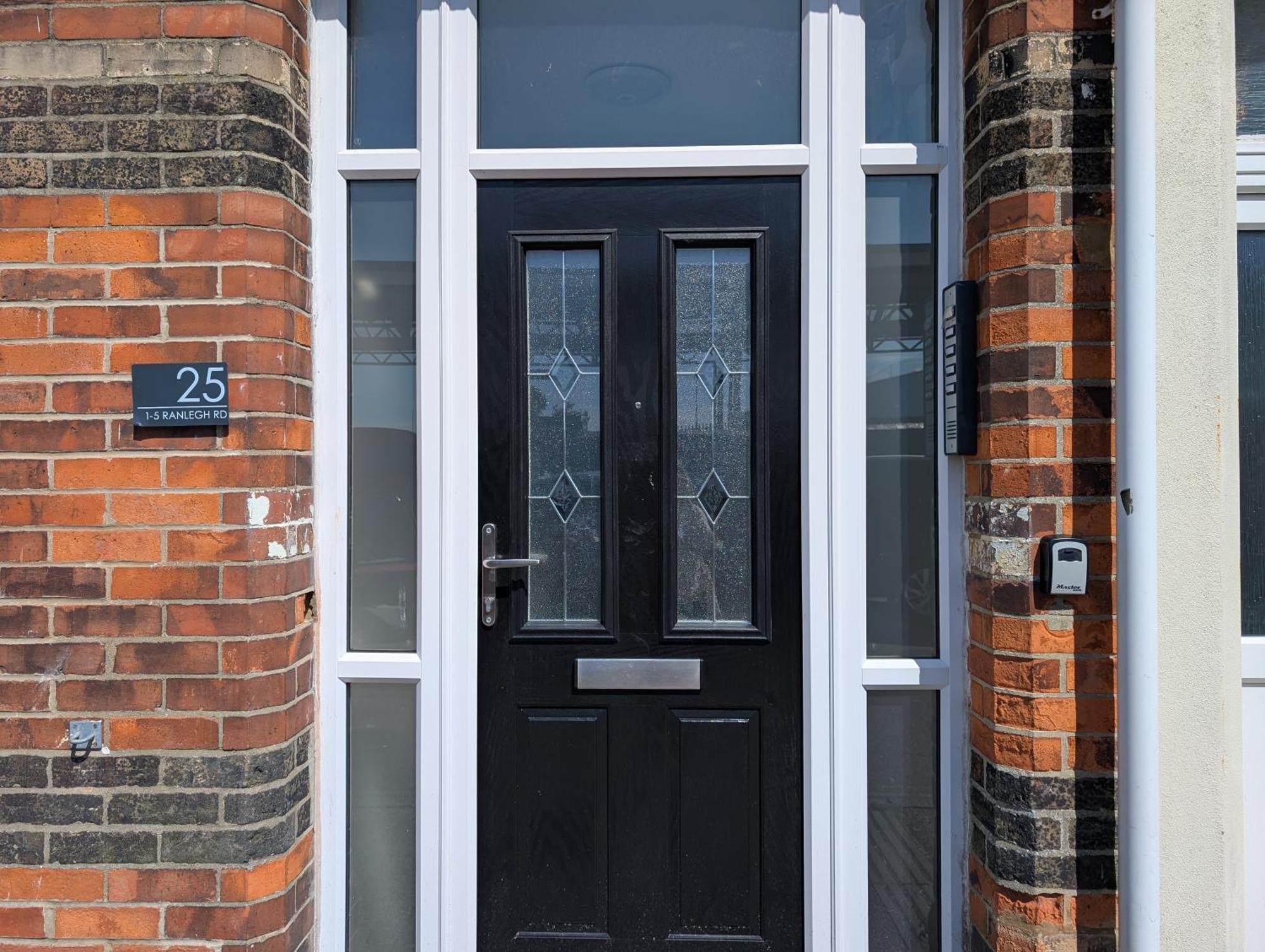 Peacehaven Retreat - 4 Minutes From The Beach! Pet Friendly! Weymouth Esterno foto
